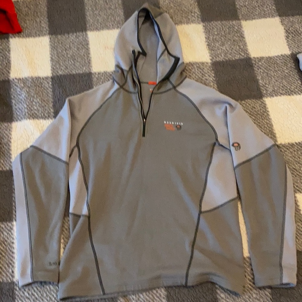 Mountain Hardwear 1/4 zip fleece hoodie